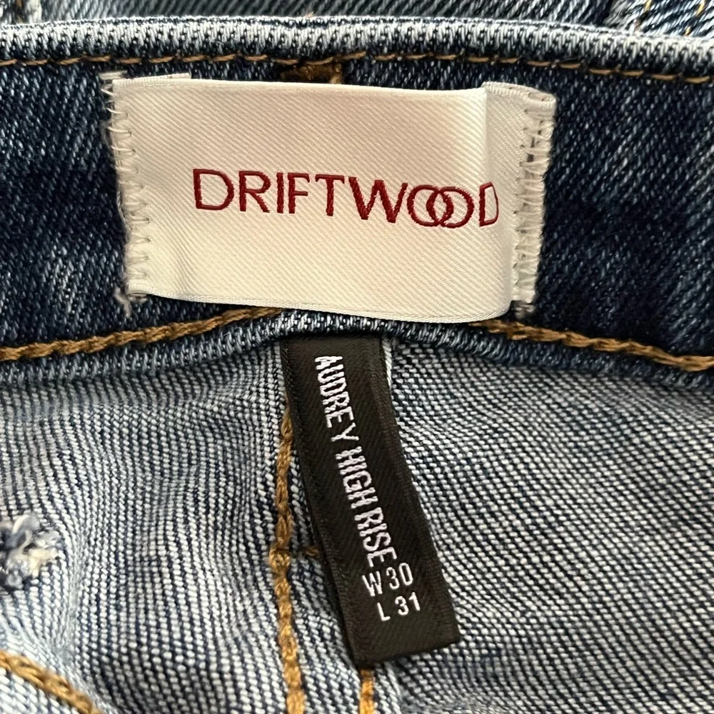 DRIFTWOOD Embroidered Floral Audrey High Rise‎ Jeans
